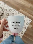 wiecznie kurwa coś kubek w różowe kropki ręcznie malowany 350ml