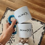 zestaw kubków ocipieję ochujeję niebieskie ucho różowe kropki ręcznie malowane 280 ml My Mug Company