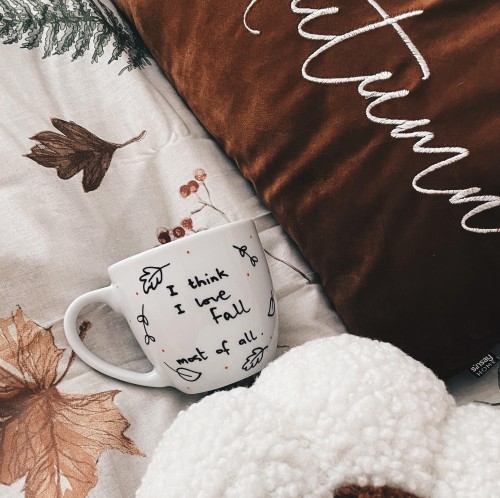 fall girl jesieniara kubek jesienny ręcznie malowany 350 ml liście.jpg