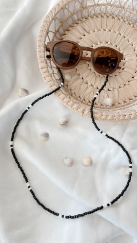 łańcuszek do okularów z koralików CARBON.JPG